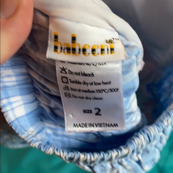 Swimsuit - Picture 3 of 3